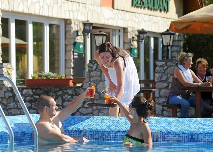 Hotel Wellness Park 2*